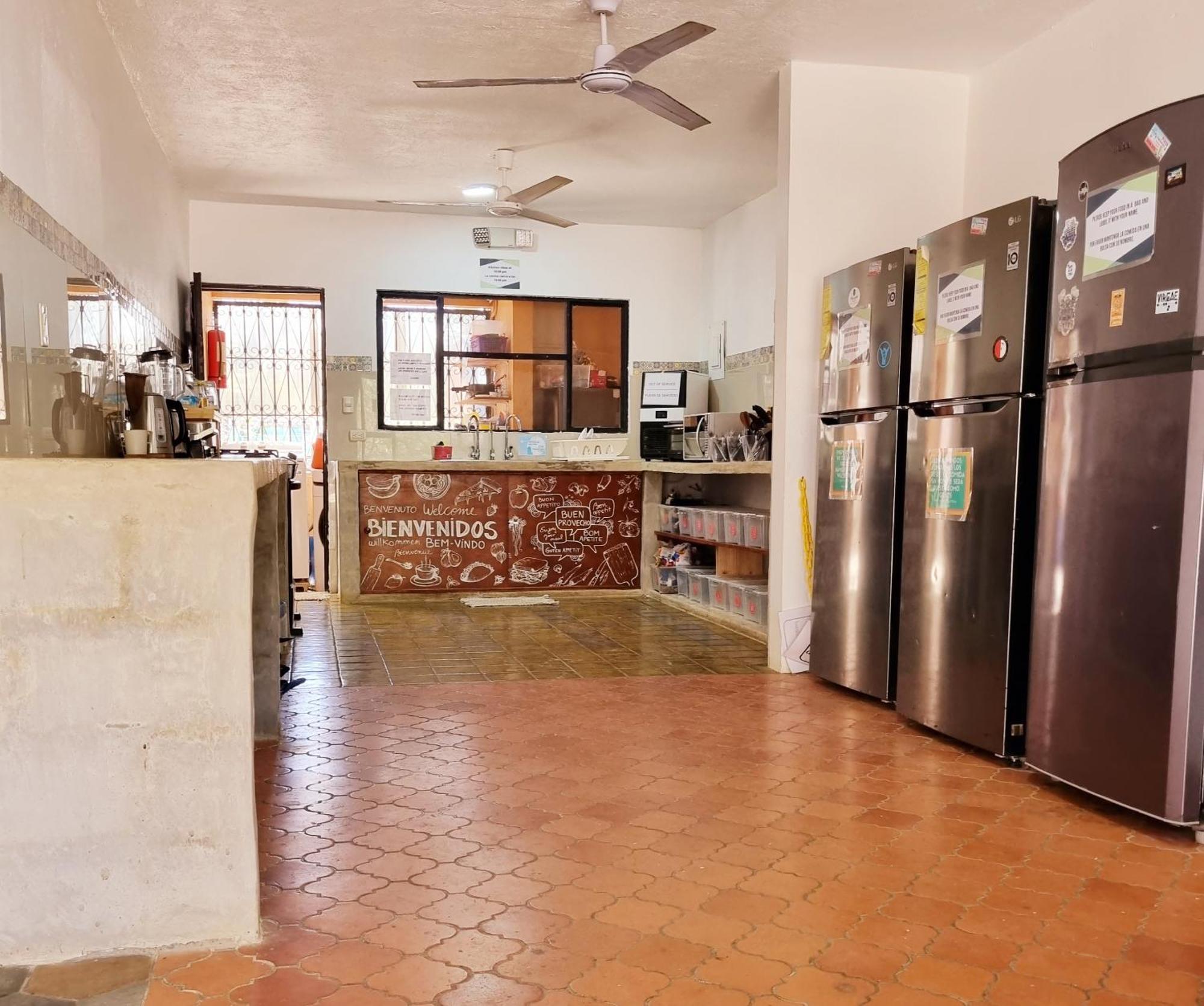 Casa Pura Vida Surf Hostel - Tamarindo Costa Rica Eksteriør billede