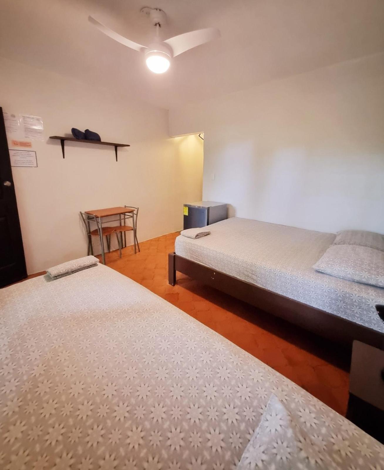 Casa Pura Vida Surf Hostel - Tamarindo Costa Rica Eksteriør billede